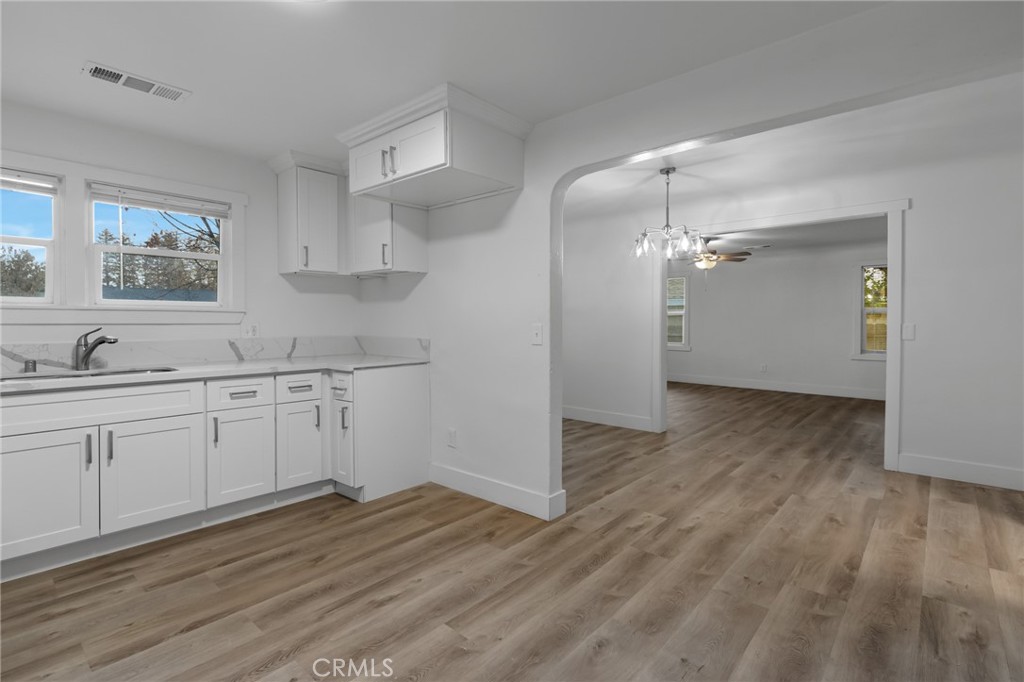 212 Sonoma Ave, Chowchilla, CA 93610