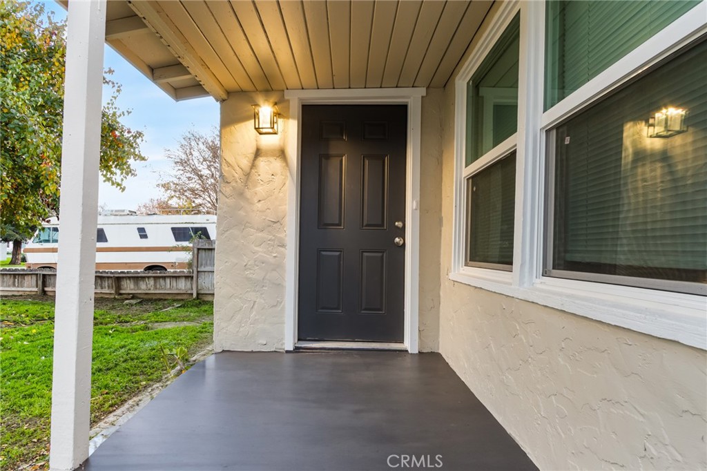 212 Sonoma Ave, Chowchilla, CA 93610