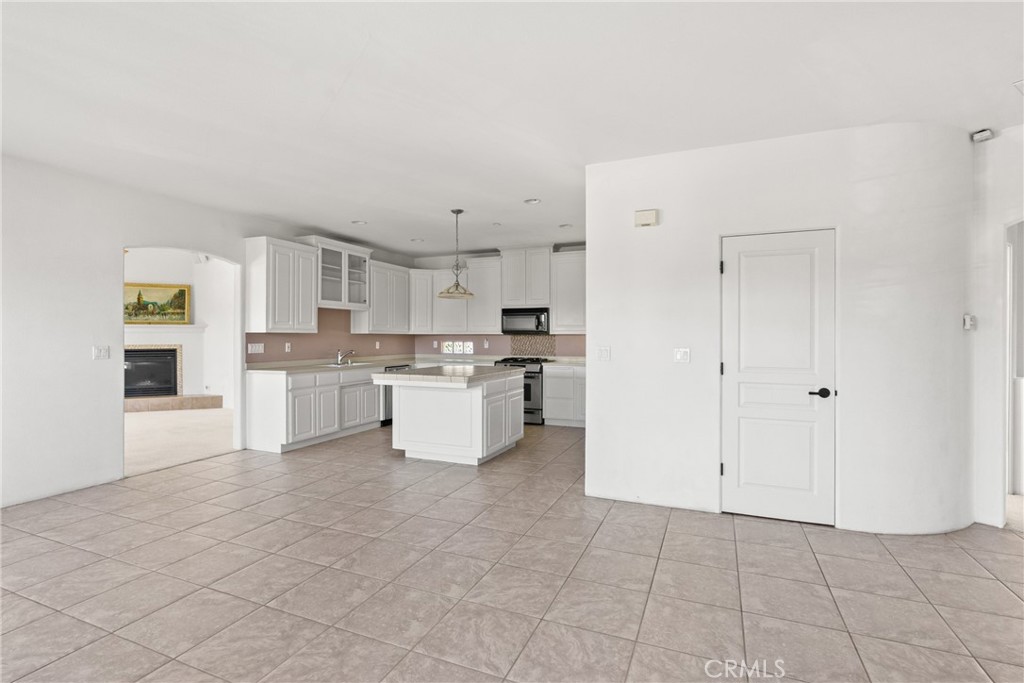 527 Stoneridge, San Luis Obispo, CA 93401