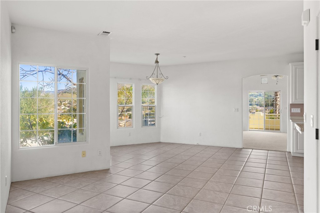 527 Stoneridge, San Luis Obispo, CA 93401