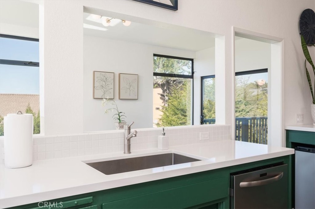 365 Bristol Street, Cambria, CA 93428