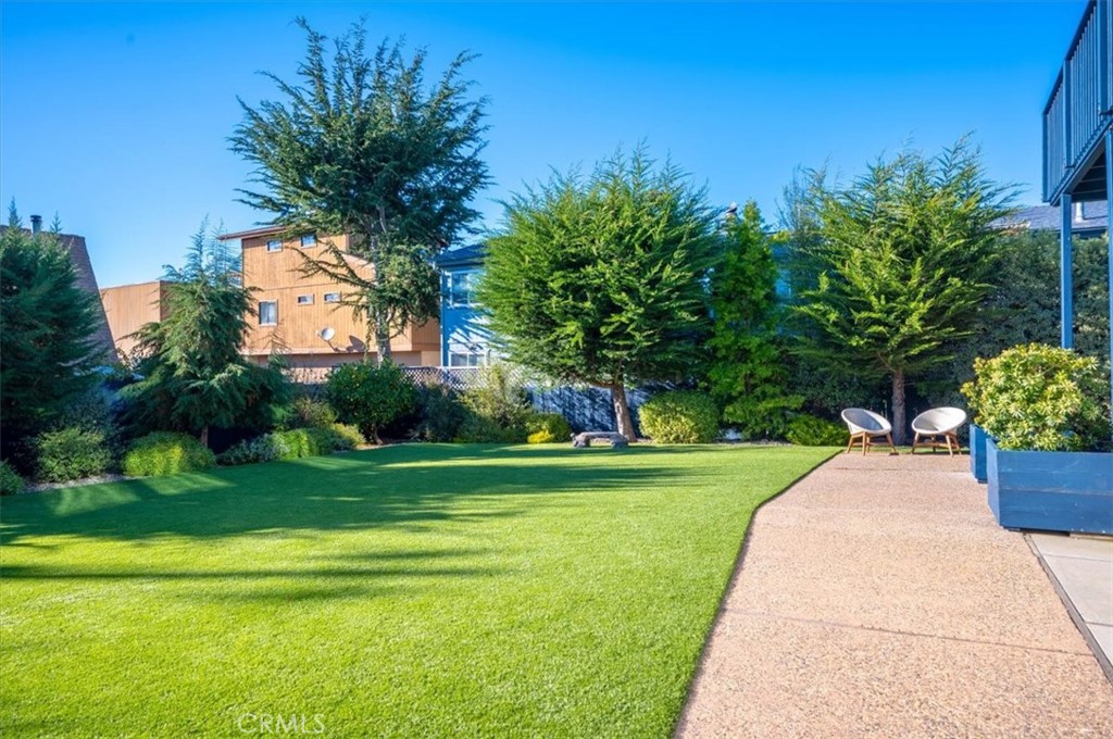 365 Bristol Street, Cambria, CA 93428