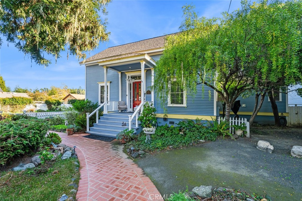 2476 Main Street, Cambria, CA 93428