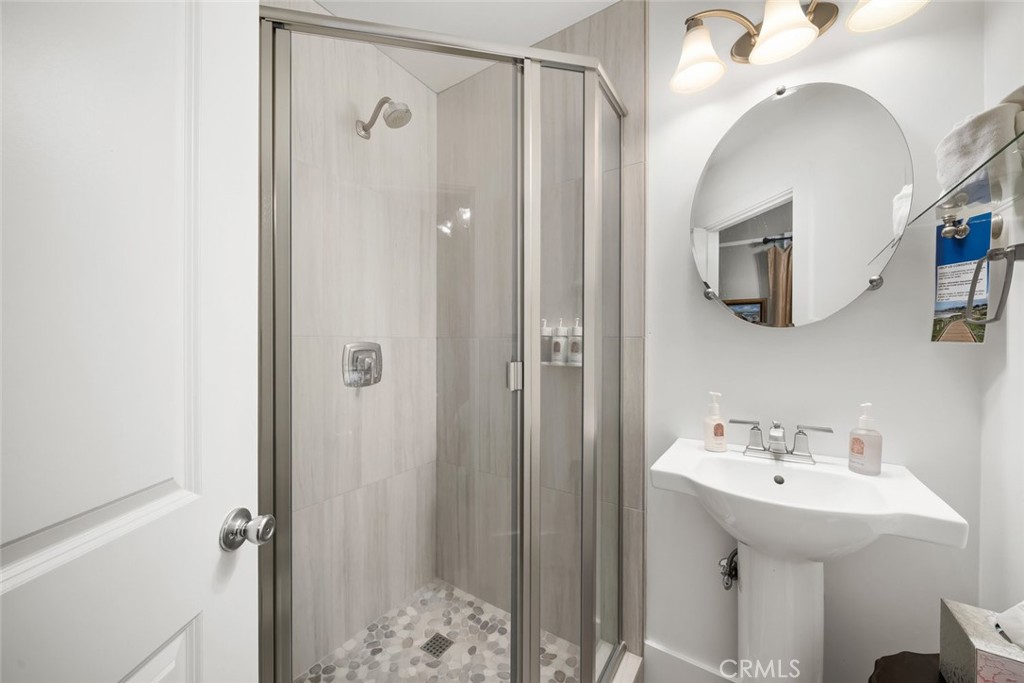 2476 Main Street, Cambria, CA 93428