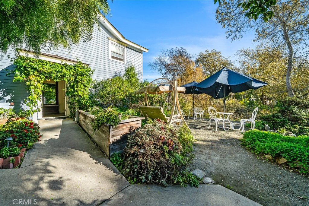 2476 Main Street, Cambria, CA 93428