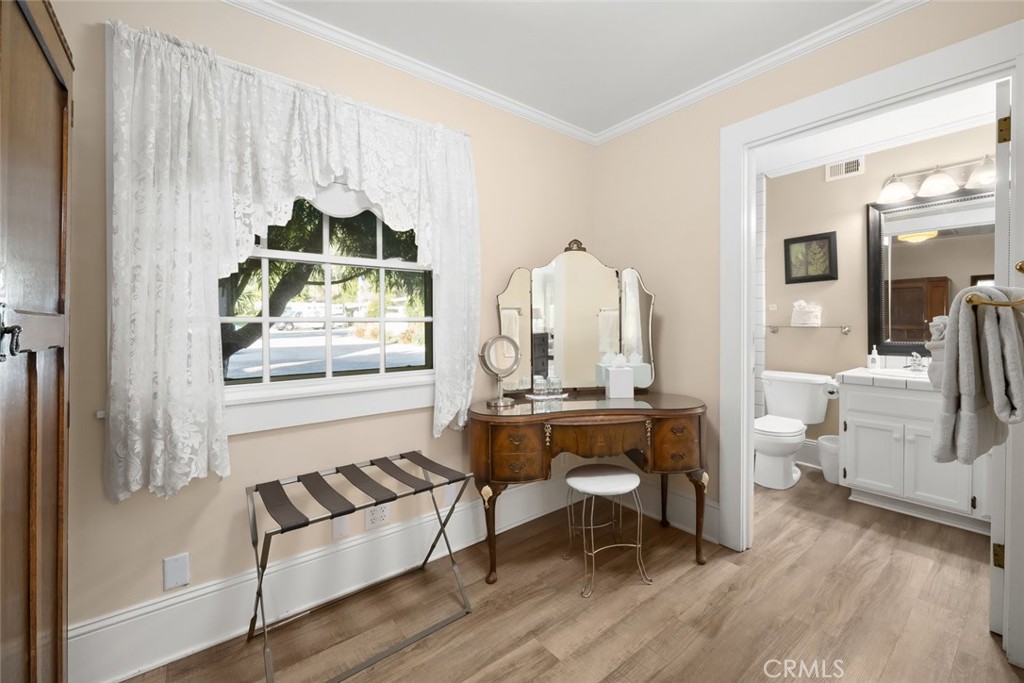 2476 Main Street, Cambria, CA 93428