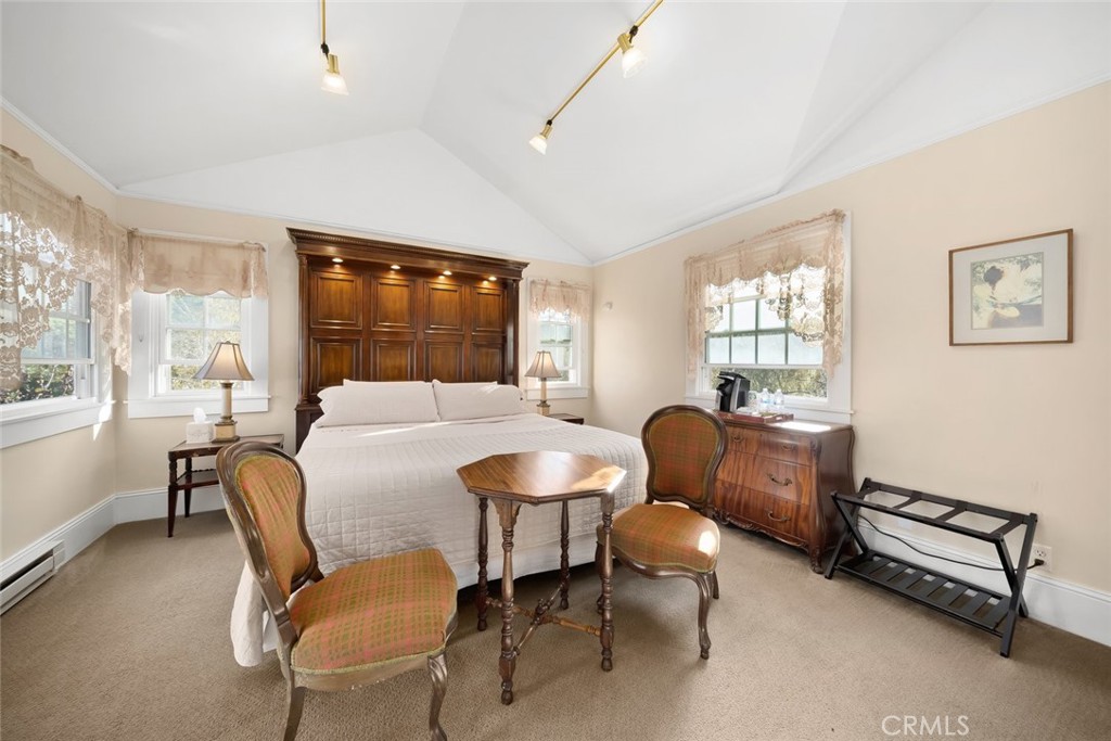 2476 Main Street, Cambria, CA 93428