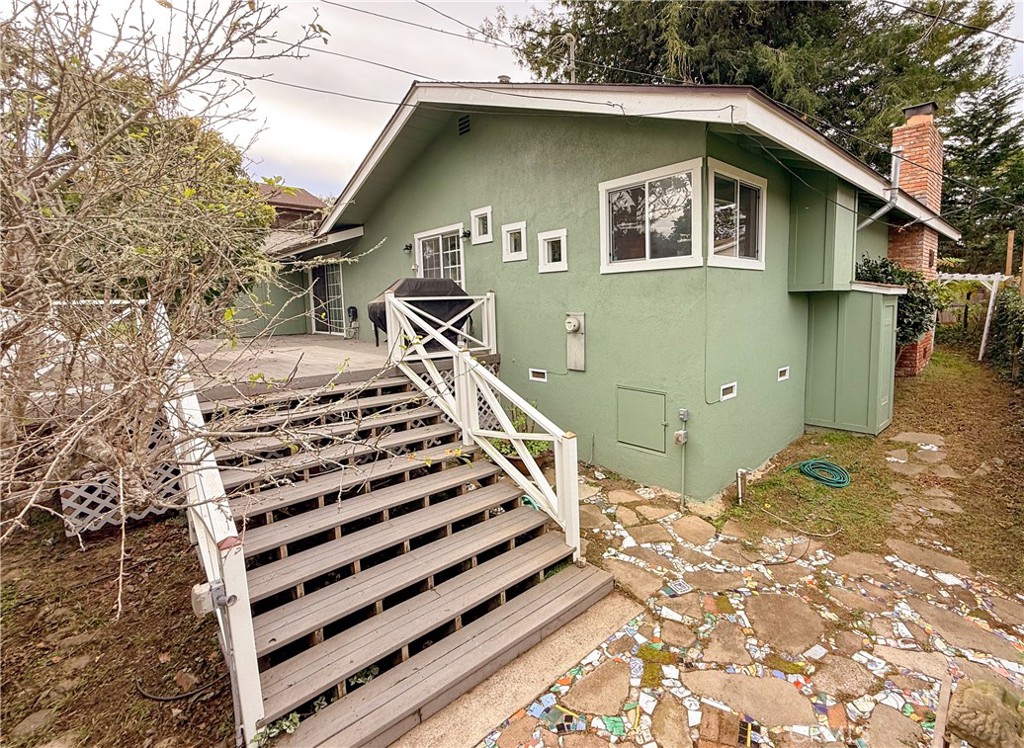 2410 Langton St, Cambria, CA 93428
