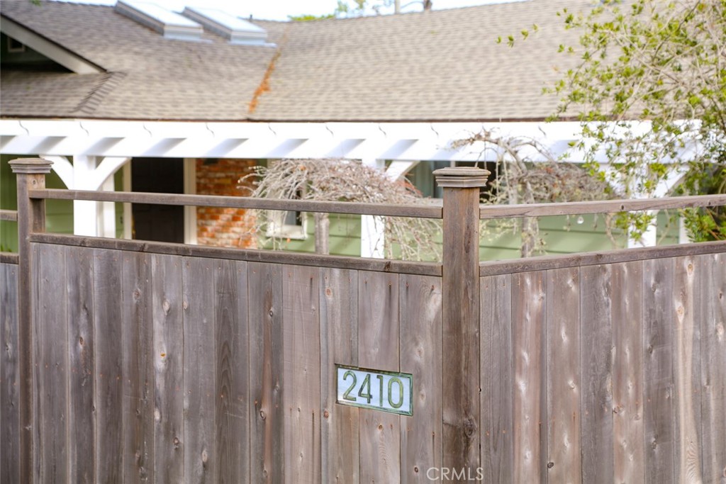 2410 Langton St, Cambria, CA 93428
