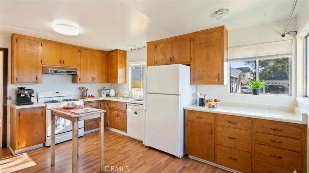 1329 Beach, San Luis Obispo, CA 93401