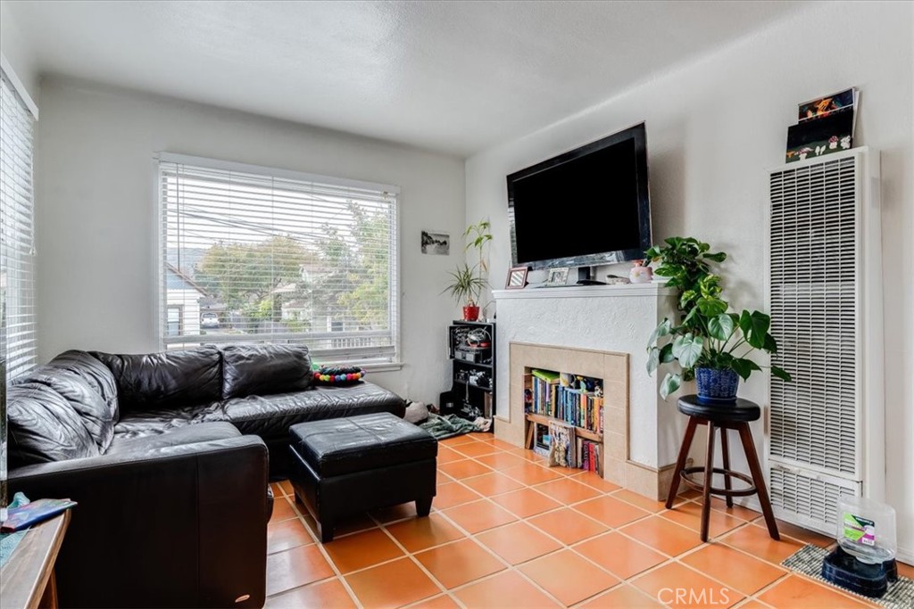 2021 Broad, San Luis Obispo, CA 93401