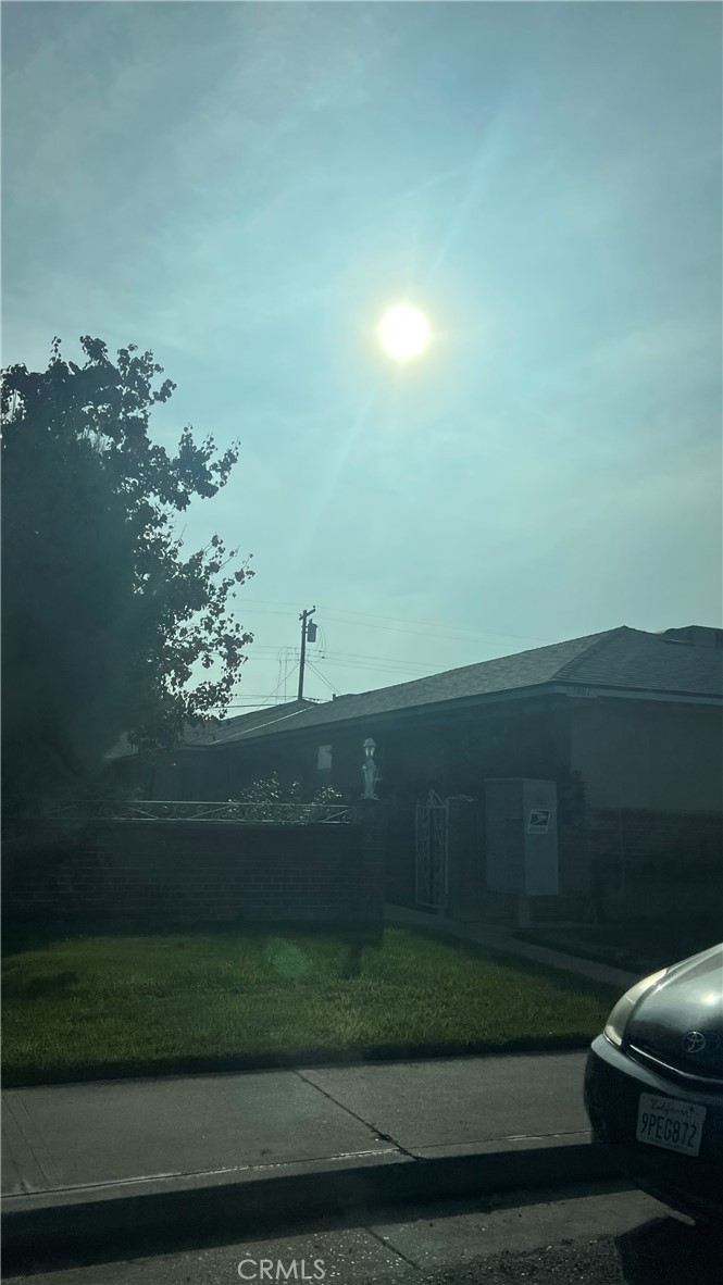 3462 3468 E Clinton, Fresno, CA 93703