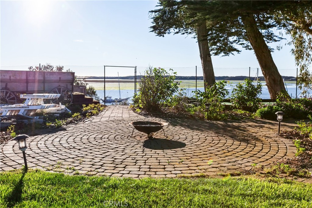 193 Main St, Morro Bay, CA 93442