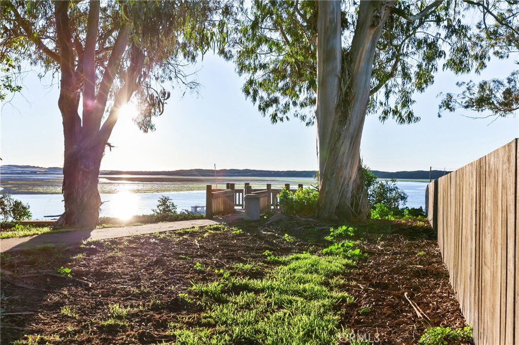 193 Main St, Morro Bay, CA 93442