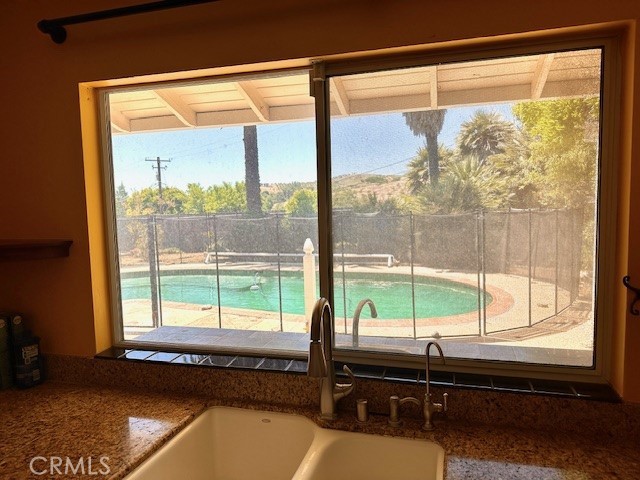 215 Hilltop, Paso Robles, CA 93446