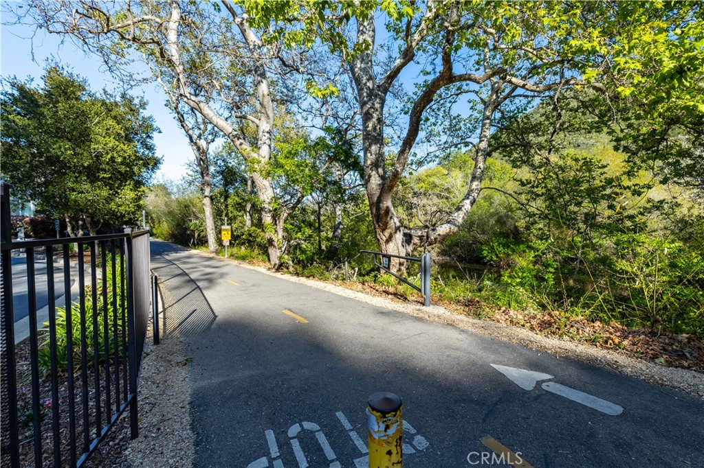 6631 Valle Verde Ln, San Luis Obispo, CA 93405