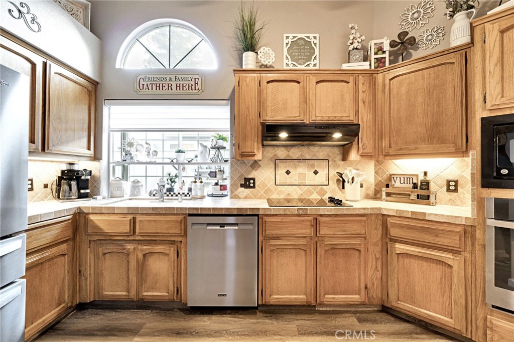 9150 N Woodlawn, Fresno, CA 93720