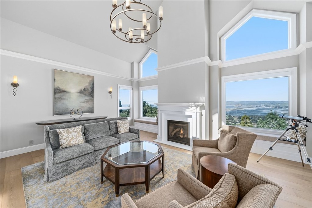 2813 Alamo Drive, Los Osos, CA 93402