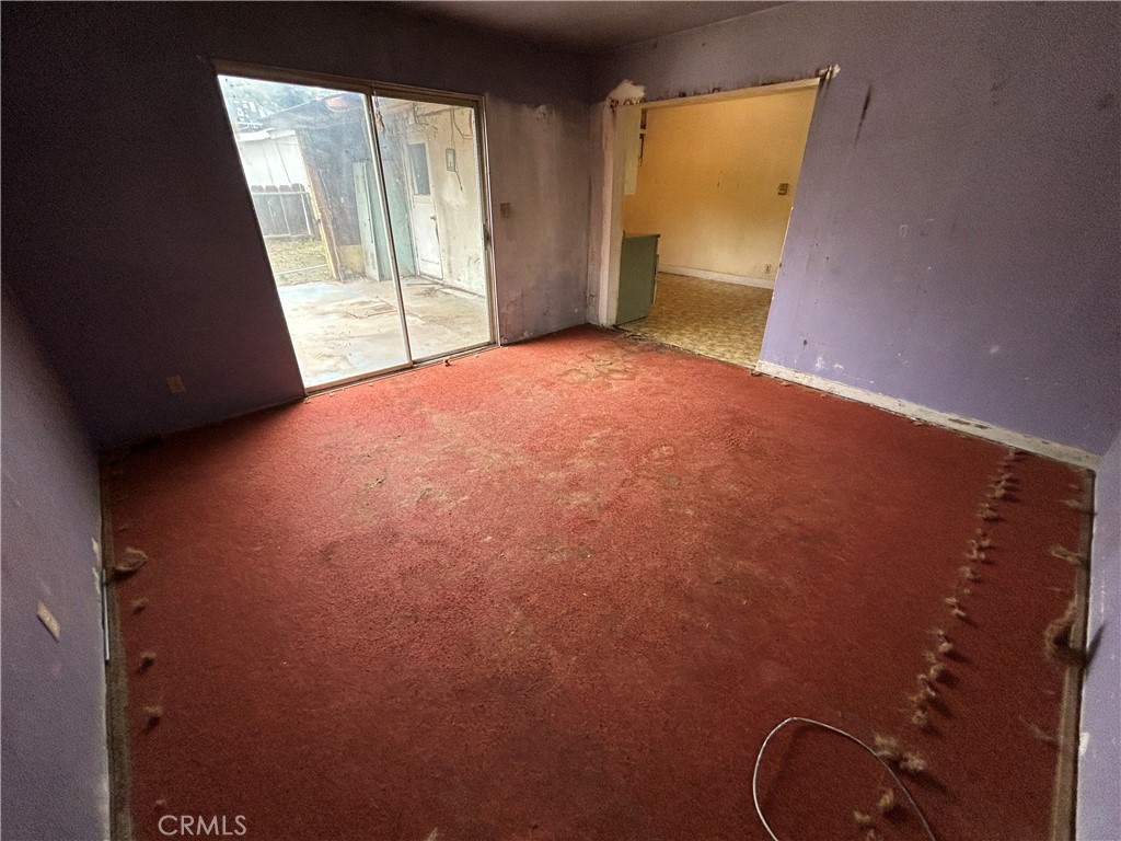 755 H, Parlier, CA 93648