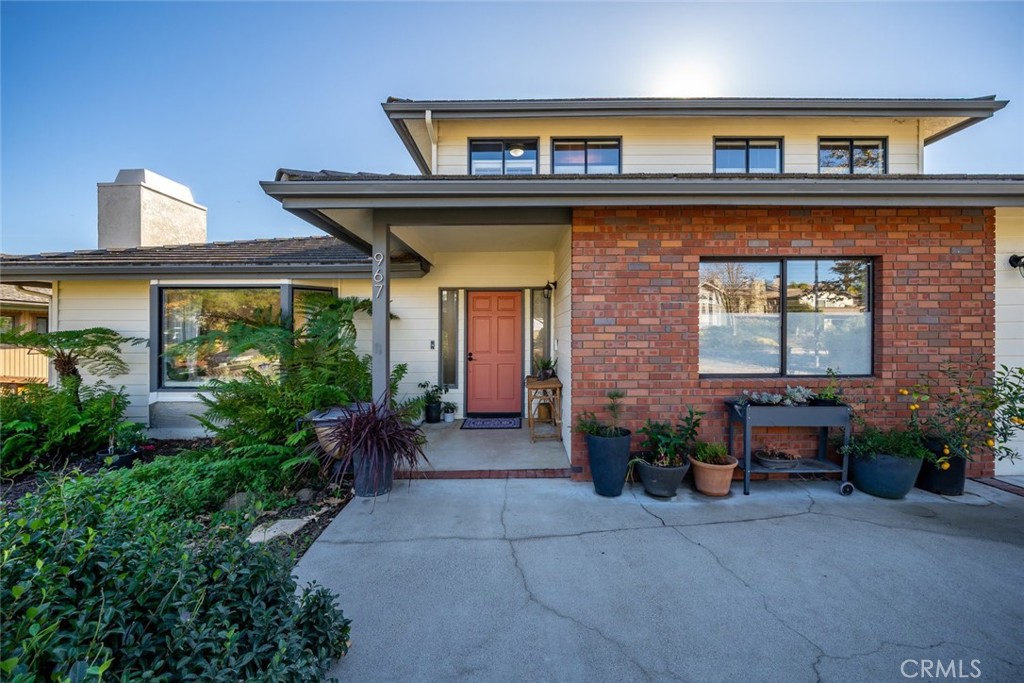 967 Capistrano Court, San Luis Obispo, CA 93405