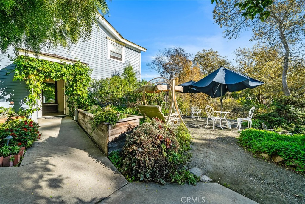 2476 Main Street, Cambria, CA 93428