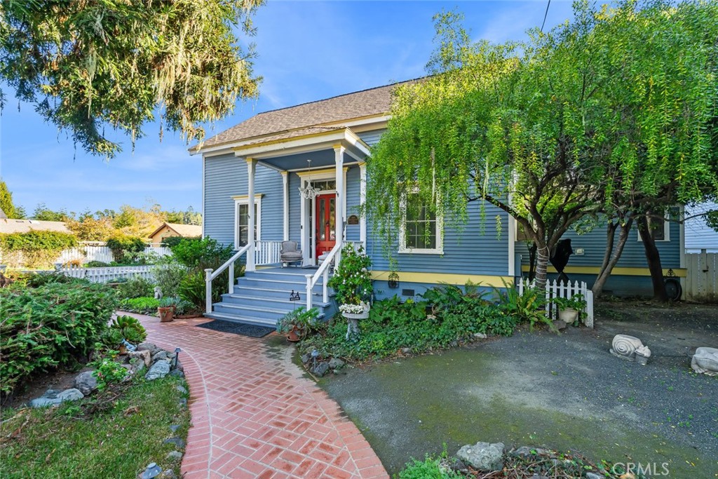 2476 Main Street, Cambria, CA 93428