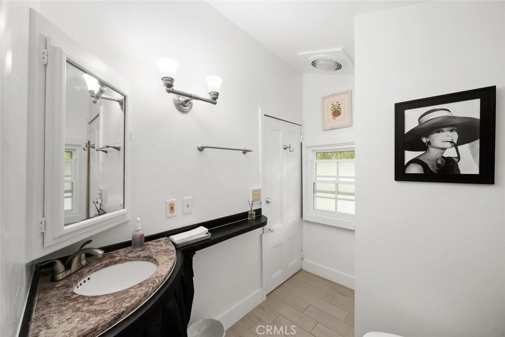 2476 Main Street, Cambria, CA 93428