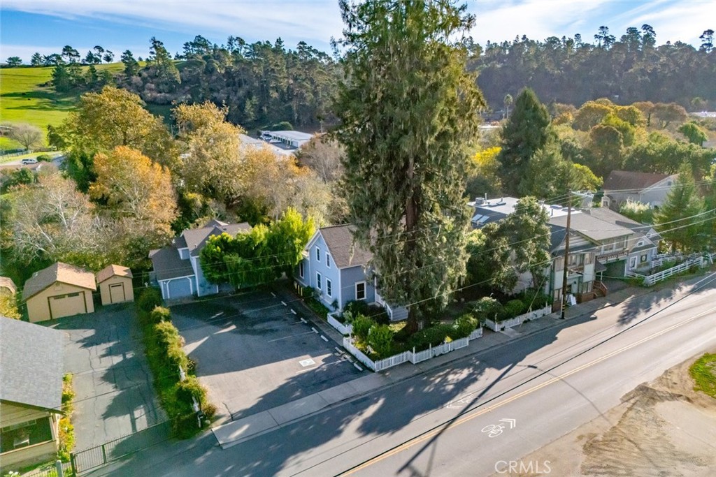 2476 Main Street, Cambria, CA 93428