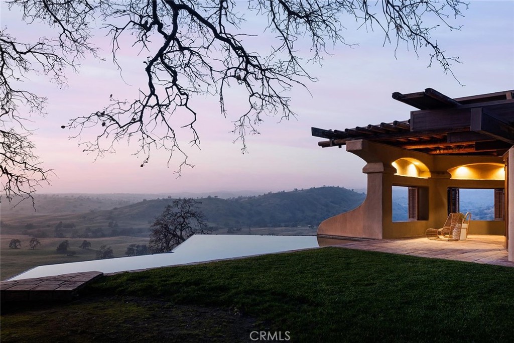 19623 Road 211, Friant, CA 93626