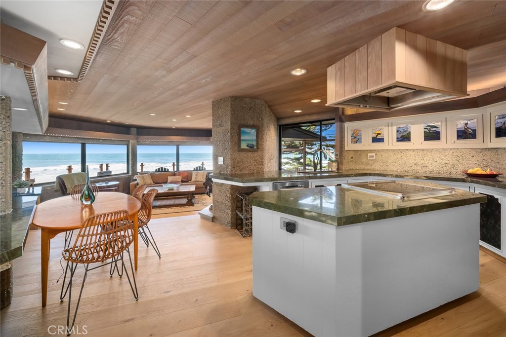 2431 Sherwood Drive, Cambria, CA 93428