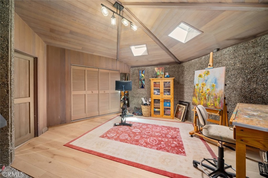 2431 Sherwood Drive, Cambria, CA 93428