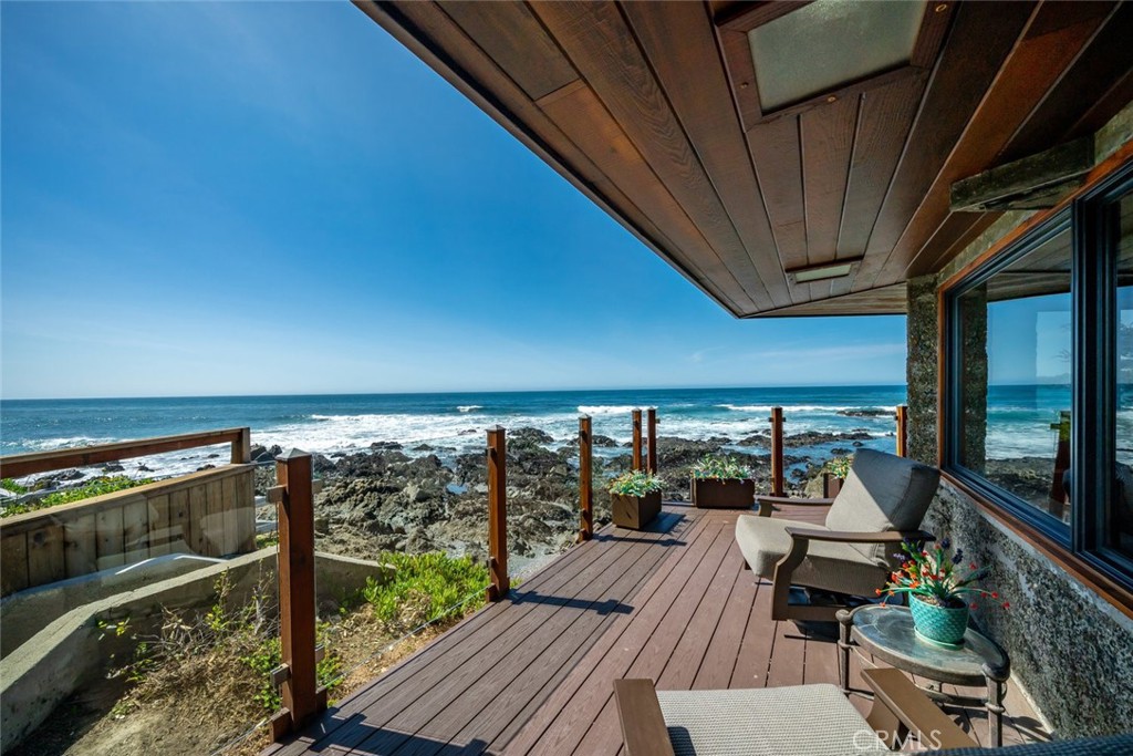 2431 Sherwood Drive, Cambria, CA 93428