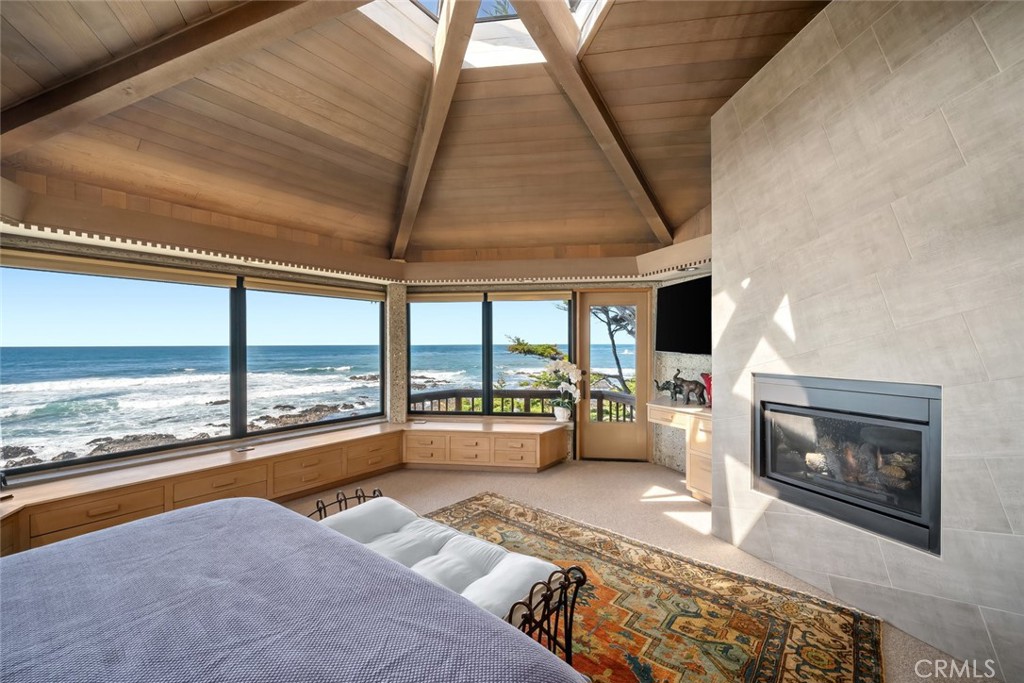 2431 Sherwood Drive, Cambria, CA 93428