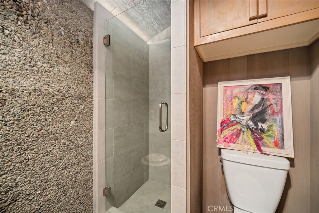 2431 Sherwood Drive, Cambria, CA 93428