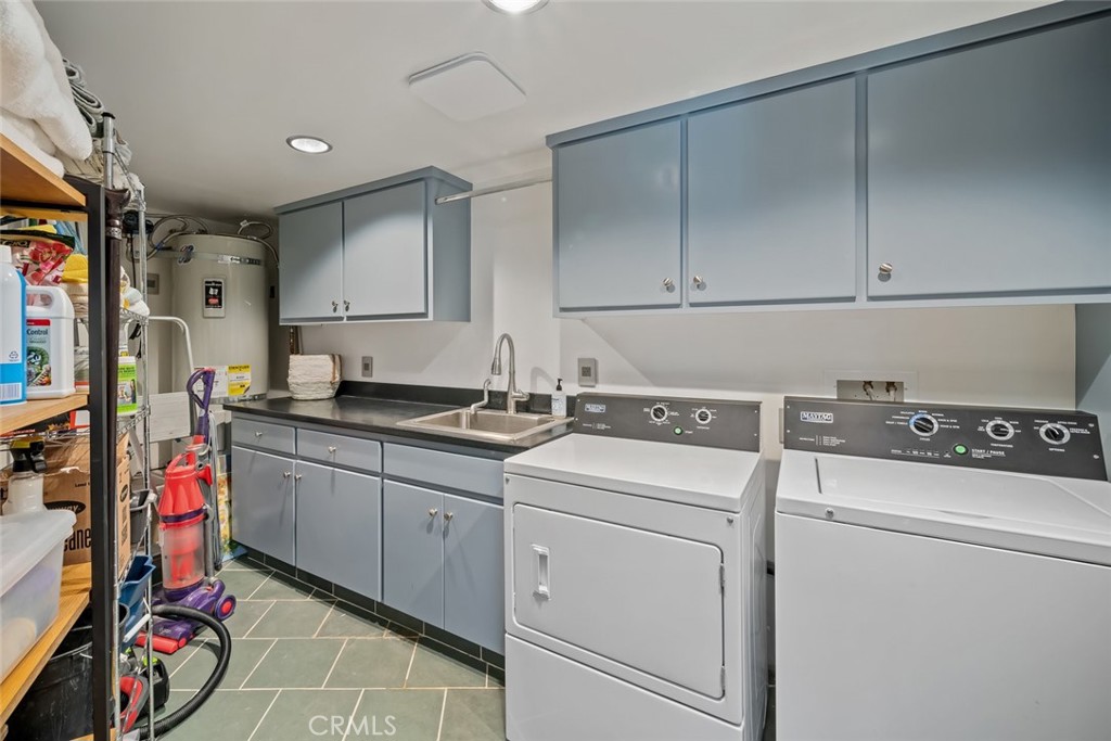 2431 Sherwood Drive, Cambria, CA 93428