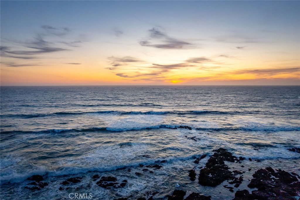 2431 Sherwood Drive, Cambria, CA 93428