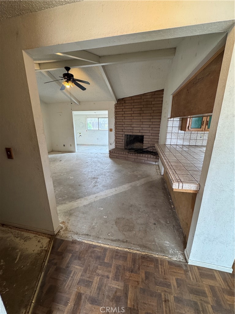 2433 W Clemenceau, Caruthers, CA 93609