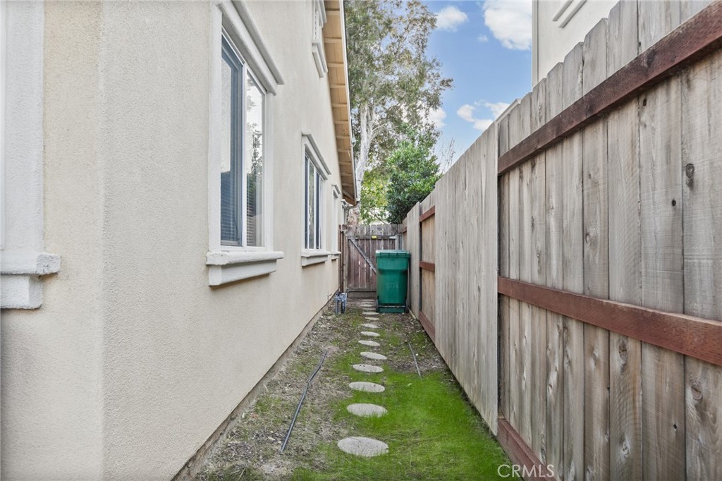 1760 Foreman Ct, San Luis Obispo, CA 93405