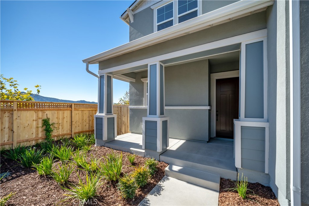 219 Foxtrot Ct, San Luis Obispo, CA 93401