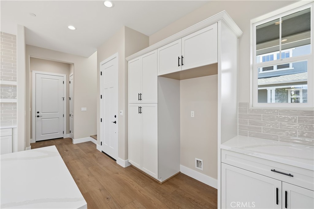 219 Foxtrot Ct, San Luis Obispo, CA 93401