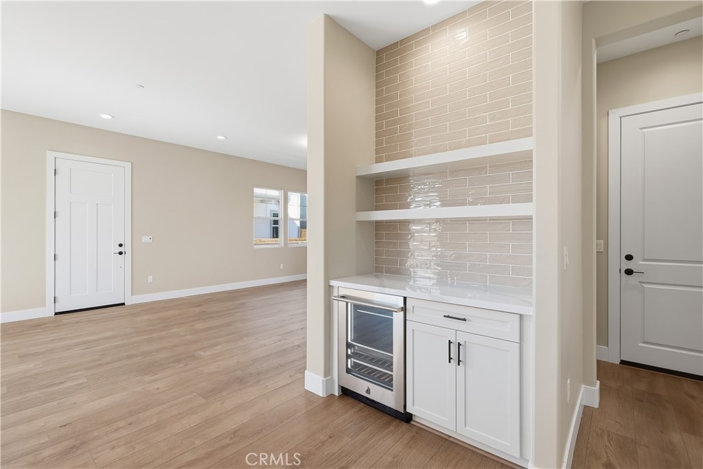 219 Foxtrot Ct, San Luis Obispo, CA 93401