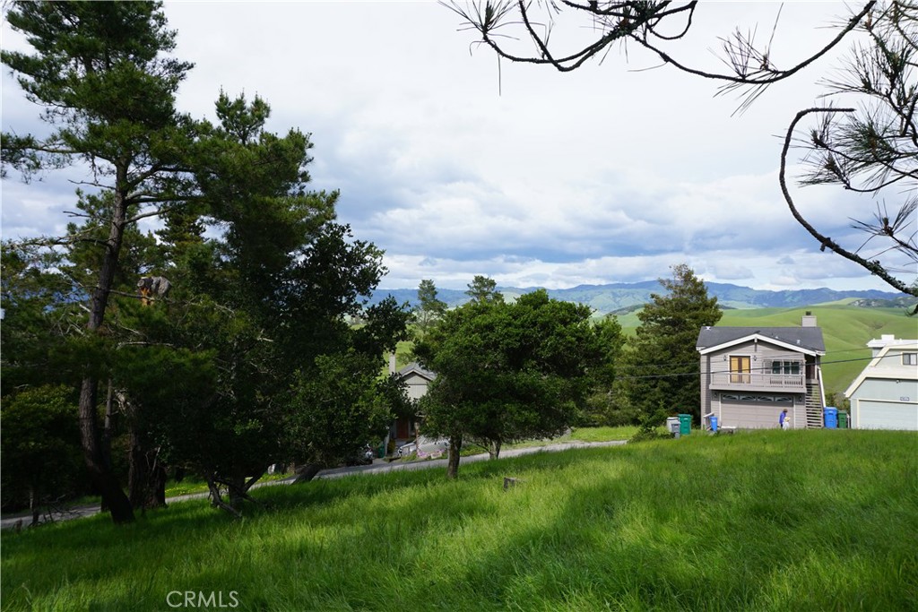 0 Pineridge, Cambria, CA 93428