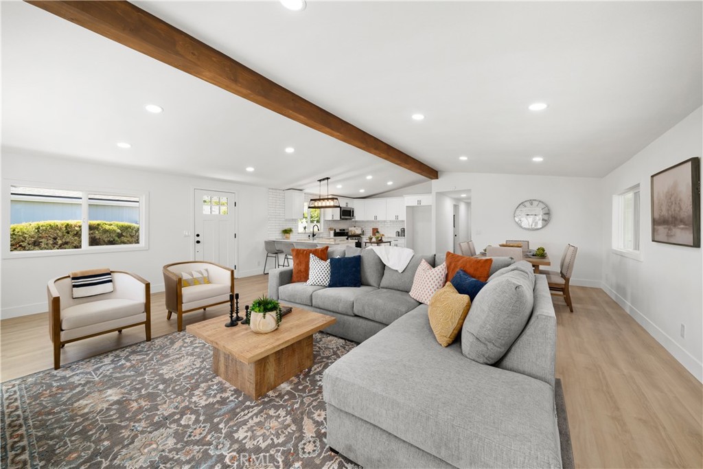 230 Partridge Ave, Paso Robles, CA 93446