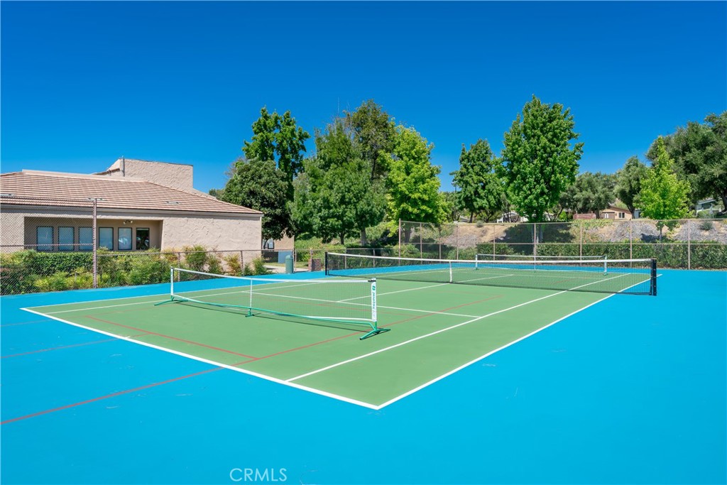 230 Partridge Ave, Paso Robles, CA 93446