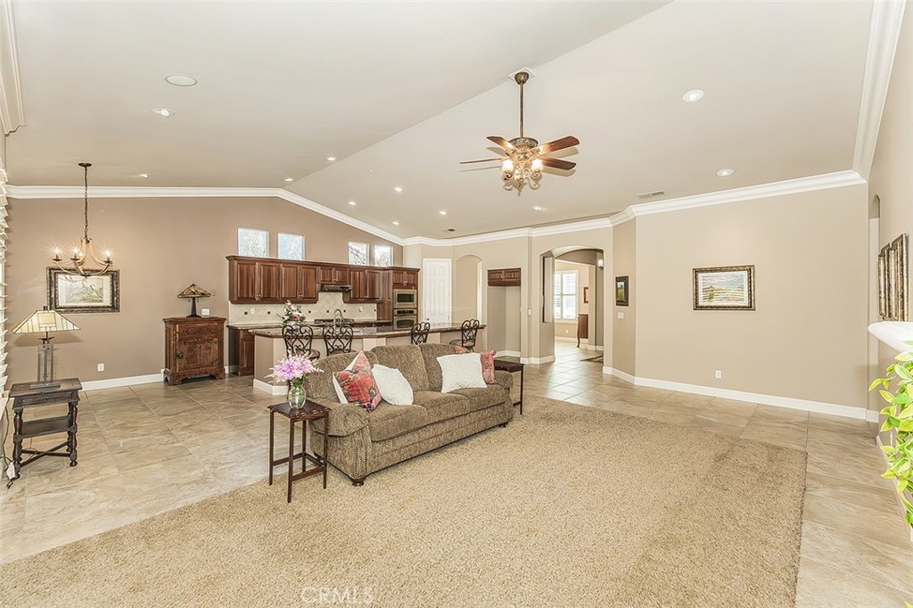 3725 Everglade, Clovis, CA 93619