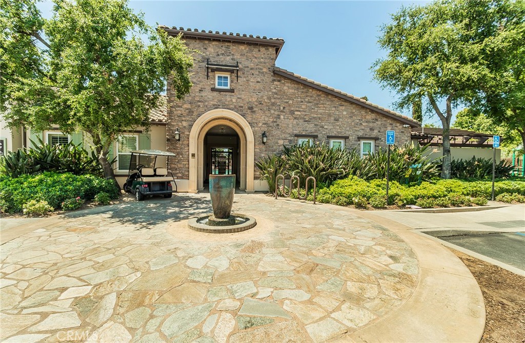 3725 Everglade, Clovis, CA 93619