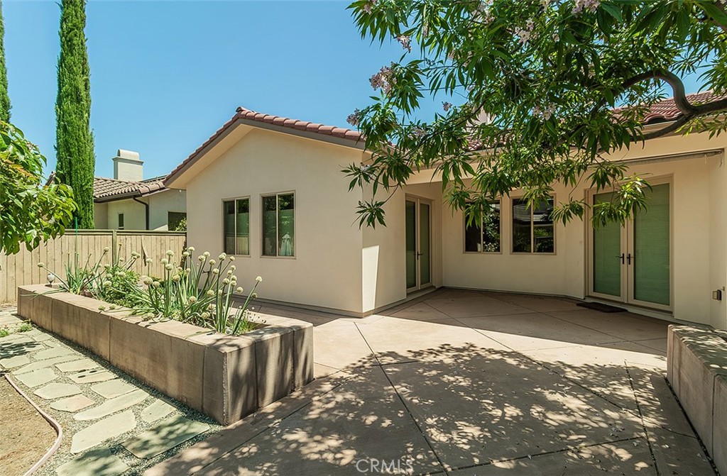 1562 N Empire Ln, Clovis, CA 93619