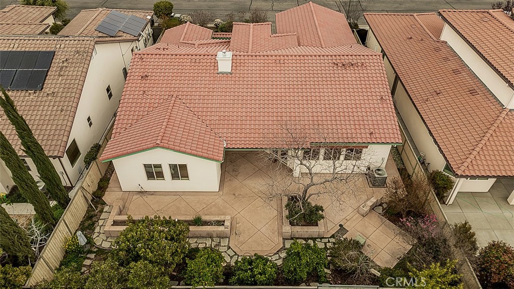 1562 N Empire Ln, Clovis, CA 93619