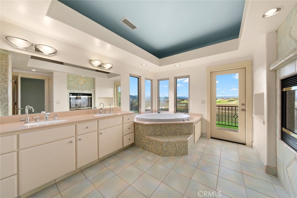 5840 Rocky Canyon, Atascadero, CA 93422