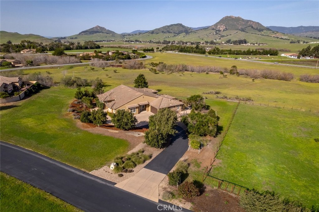 440 Slender Rock Place, San Luis Obispo, CA 93405
